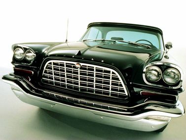 Chrysler 300 Letter Series III (300C)، كوبيه - سقف صلب — منظر أمامي