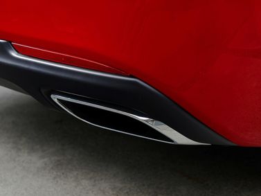 Chrysler 300C فيس ليفت الثاني، سيدان — الجزء الخلفي من السيارة عن قرب