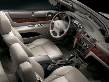 Chrysler Sebring فيس ليفت الثاني، قابلة للتحويل — منطقة السائق