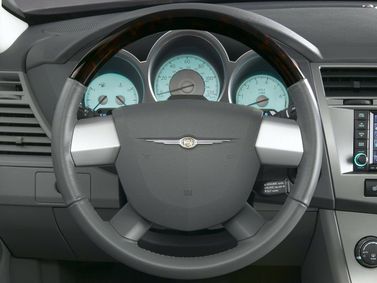 Chrysler Sebring ثالثاً، سيدان — عجلة القيادة