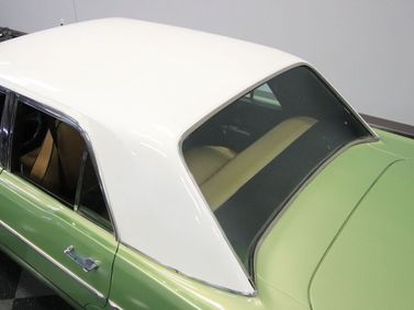 Dodge Dart عملية فيس ليفت IV 2، سيدان — منظر خلفي أيسر