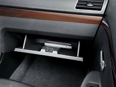 DongFeng 370 I، دفع رباعي 5 أبواب — تفصيل داخلي