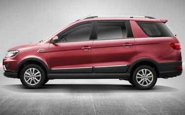 DongFeng 370 I، دفع رباعي 5 أبواب — منظر من الجانب الأيسر