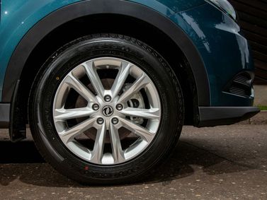 DongFeng 580 I، دفع رباعي 5 أبواب — جنط العجلة