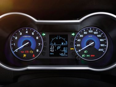 DongFeng A30 I, Седан — панель приборов