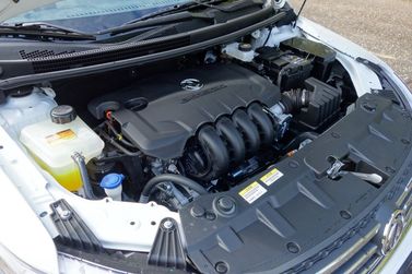 DongFeng A30 I, Седан — моторный отсек