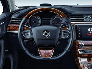 DongFeng A9 I, Седан — рулевое колесо