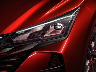 DongFeng Aeolus Yixuan I Рестайлинг, Седан — передняя фара