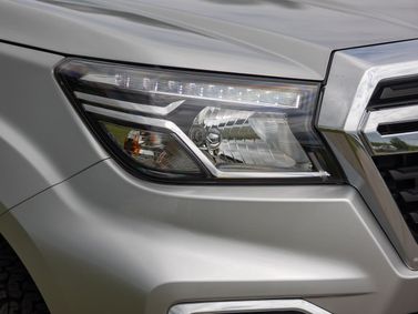 DongFeng DF6, Пикап — передняя фара