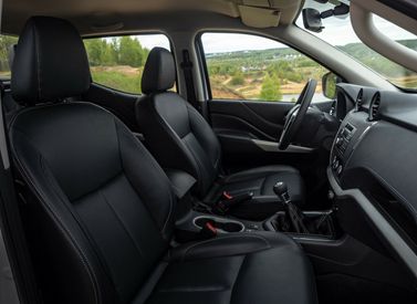 DongFeng DF6, Пикап — передние сиденья