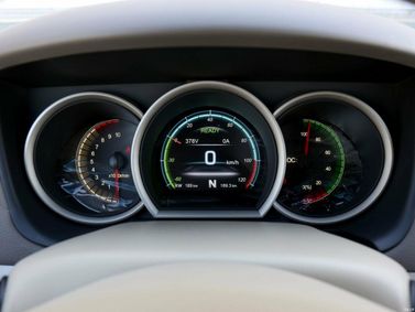 DongFeng E11K, Седан — панель приборов