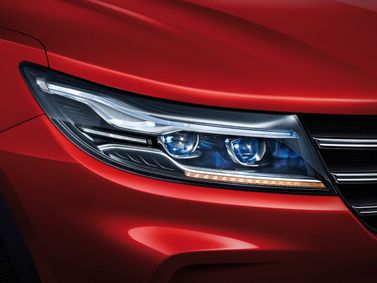 DongFeng Fengon iX5, Внедорожник 5 дв. — передняя фара