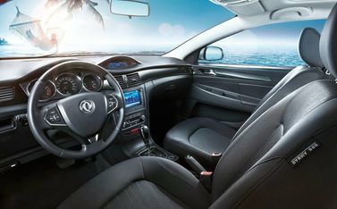 DongFeng H30 Cross, Хэтчбек 5 дв. — место водителя