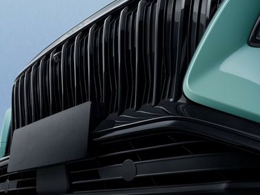 DongFeng Huge, Внедорожник 5 дв. — решётка радиатора