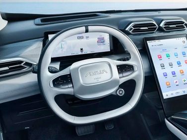 DongFeng Mage, Внедорожник 5 дв. — место водителя