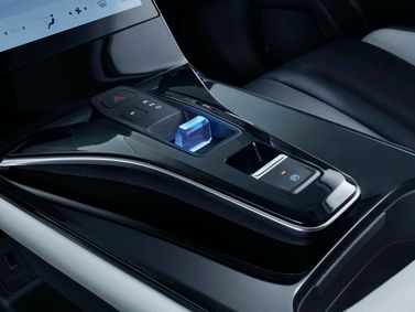 DongFeng Mage, Внедорожник 5 дв. — селектор коробки передач