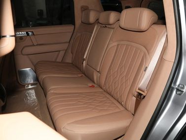 DongFeng Mengshi M-Hero 817، دفع رباعي 5 أبواب — المقاعد الخلفية