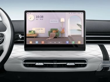 DongFeng Nammi 01، هاتشباك 5 أبواب — شاشة نظام المعلومات والترفيه
