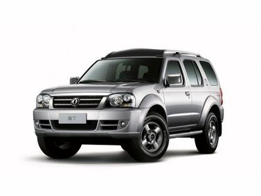 DongFeng Oting, Внедорожник 5 дв. — вид спереди слева