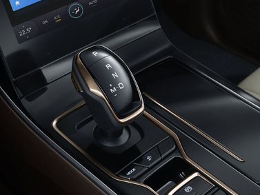 DongFeng Paladin I، دفع رباعي 5 أبواب — محدد ناقل الحركة