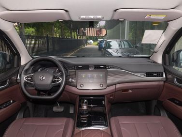 DongFeng Rich 7, Пикап двойная кабина — передняя панель