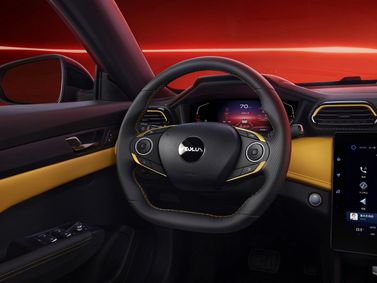 DongFeng Shine, Седан — место водителя