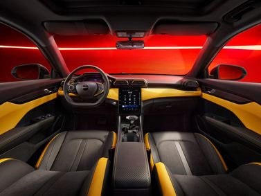 DongFeng Shine, Седан — общий вид салона