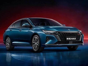 DongFeng Shine Max, Седан — вид спереди справа