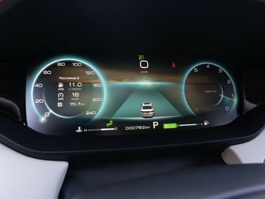 DongFeng Shine Max, Седан — панель приборов