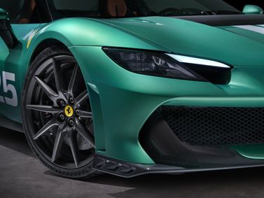 Ferrari 296, Купе Speciale — вид спереди слева