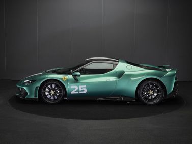 Ferrari 296, Купе Speciale — вид слева