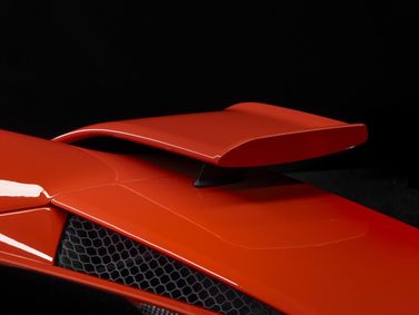 Ferrari 296, Родстер Speciale A — задняя часть автомобиля крупным планом