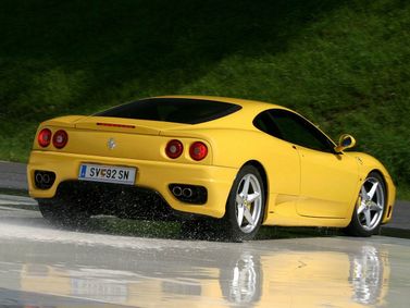 Ferrari 360, Купе Modena — вид сзади справа