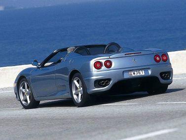 Ferrari 360, Спидстер Spider — вид сзади справа