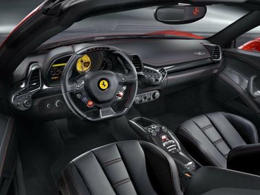 Ferrari 458, Родстер — передняя панель