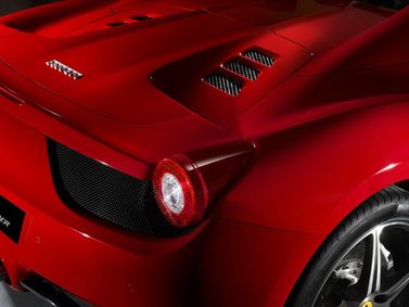 Ferrari 458, Родстер — задняя часть автомобиля крупным планом