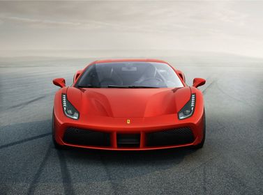 Ferrari 488, Купе GTB — вид спереди