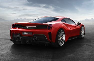 Ferrari 488, Купе Pista — вид сзади справа