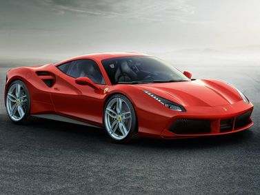 Ferrari 488, Купе GTB — вид спереди справа