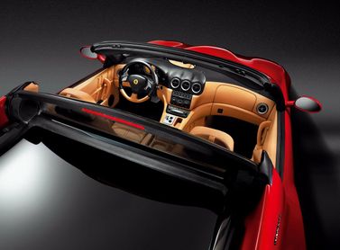 Ferrari 575M, Родстер Superamerica — общий вид салона