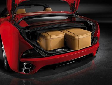 Ferrari California I, Кабриолет — багажное отделение