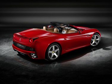 Ferrari California I, Кабриолет — вид сзади справа