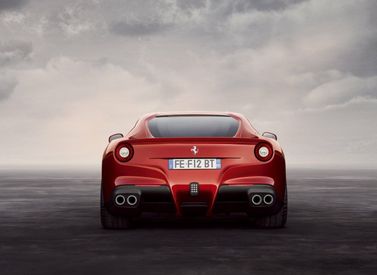 Ferrari F12, Купе Berlinetta — вид сзади