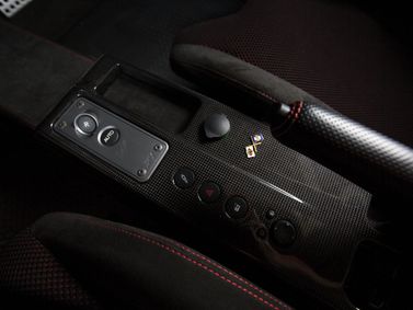 Ferrari F430, Кабриолет Scuderia Spider 16M — центральная консоль