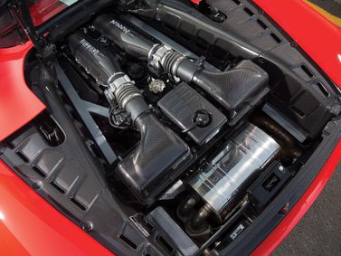 Ferrari F430, Кабриолет Scuderia Spider 16M — моторный отсек