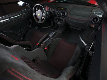Ferrari F430, Кабриолет Scuderia Spider 16M — общий вид салона