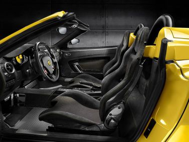 Ferrari F430, Кабриолет Scuderia Spider 16M — передние сиденья