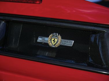 Ferrari F430, Кабриолет Scuderia Spider 16M — эмблема и обозначение модели