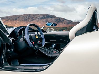 Ferrari Monza SP, Спидстер SP2 — место водителя