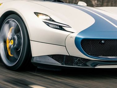 Ferrari Monza SP, Спидстер SP2 — передняя часть автомобиля крупным планом